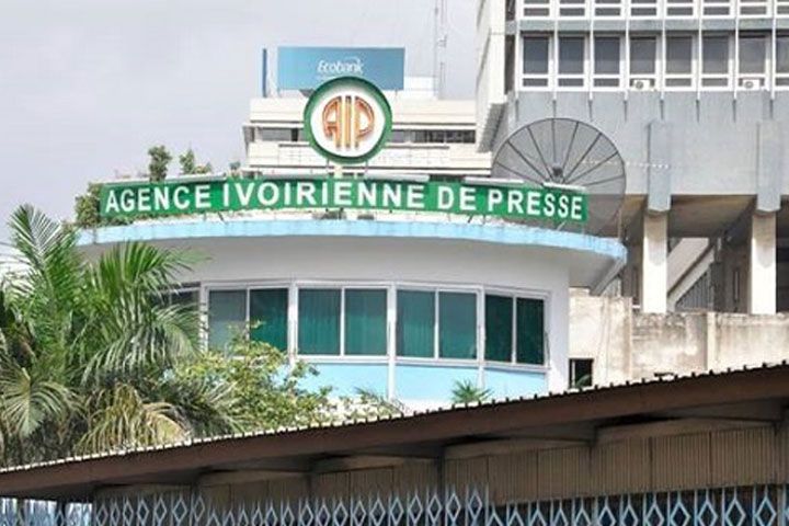 Adoption d’un décret pour réformer l’Agence ivoirienne de presse