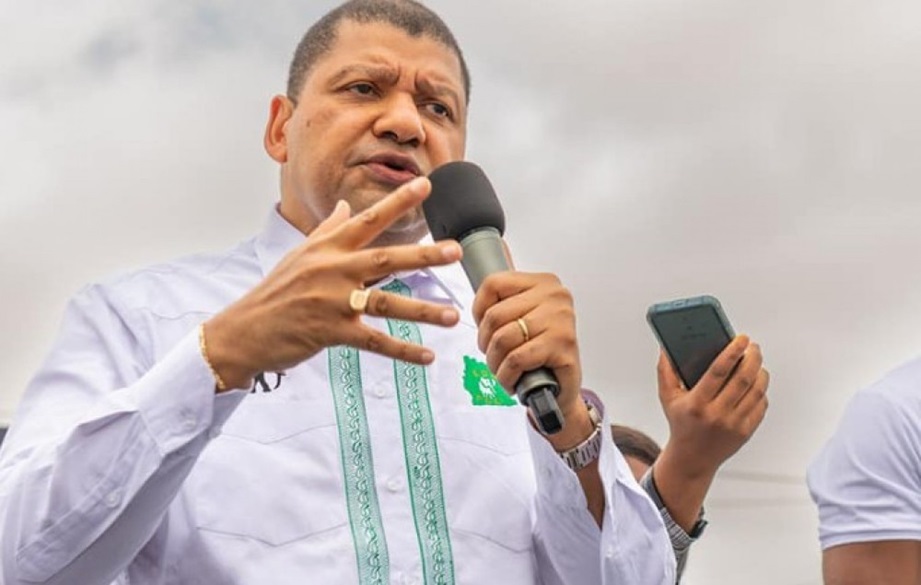 Billon promet une Côte d’Ivoire « unie, apaisée et prospère » après la validation de sa candidature