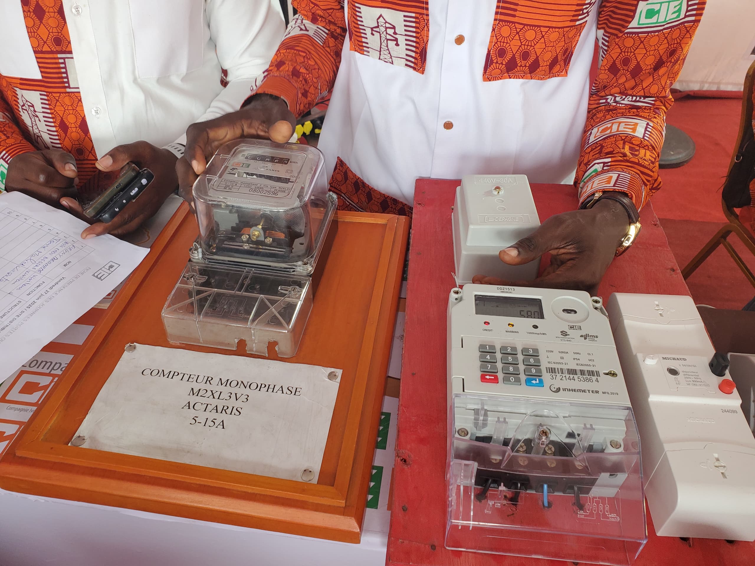 Electricité en Côte d’Ivoire : un drone numérique pour prévenir les risques d'accident