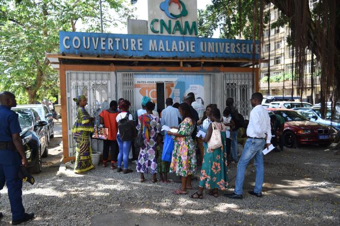 Côte d’Ivoire : la CMU se rapproche des populations avec des bureaux mobiles