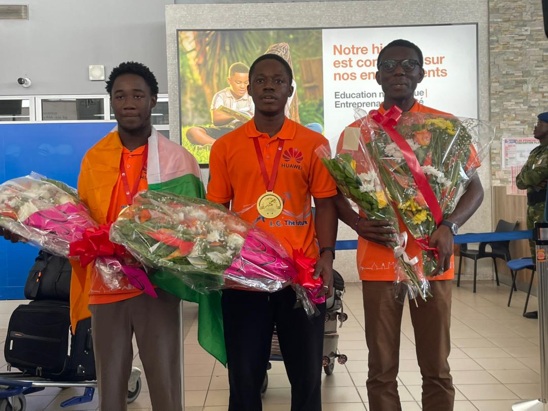 Huawei ICT Compétition : la Côte d’Ivoire sacrée championne du monde en Cloud Computing