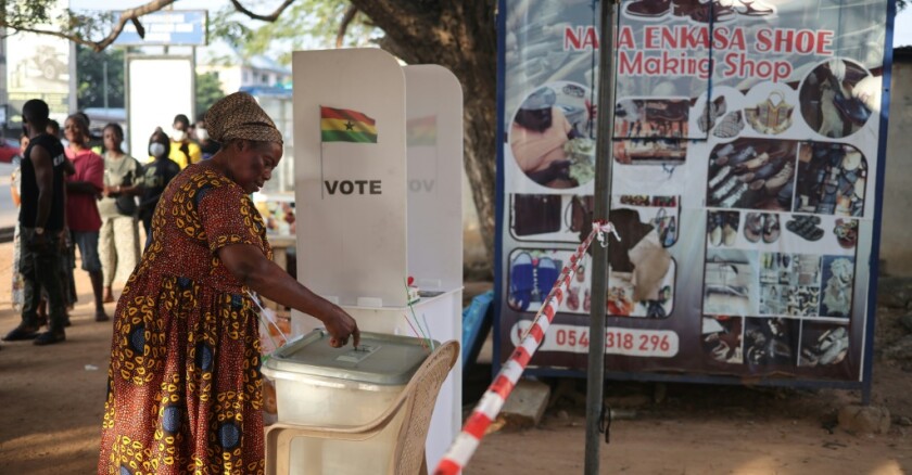 Ghana: 1 mort lors du scrutin présidentiel, les résultats dimanche