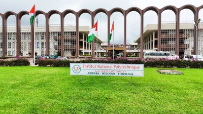 Côte d’Ivoire : 4500 bacheliers composent pour l’entrée à l’Institut National Polytechnique Houphouët-Boigny
