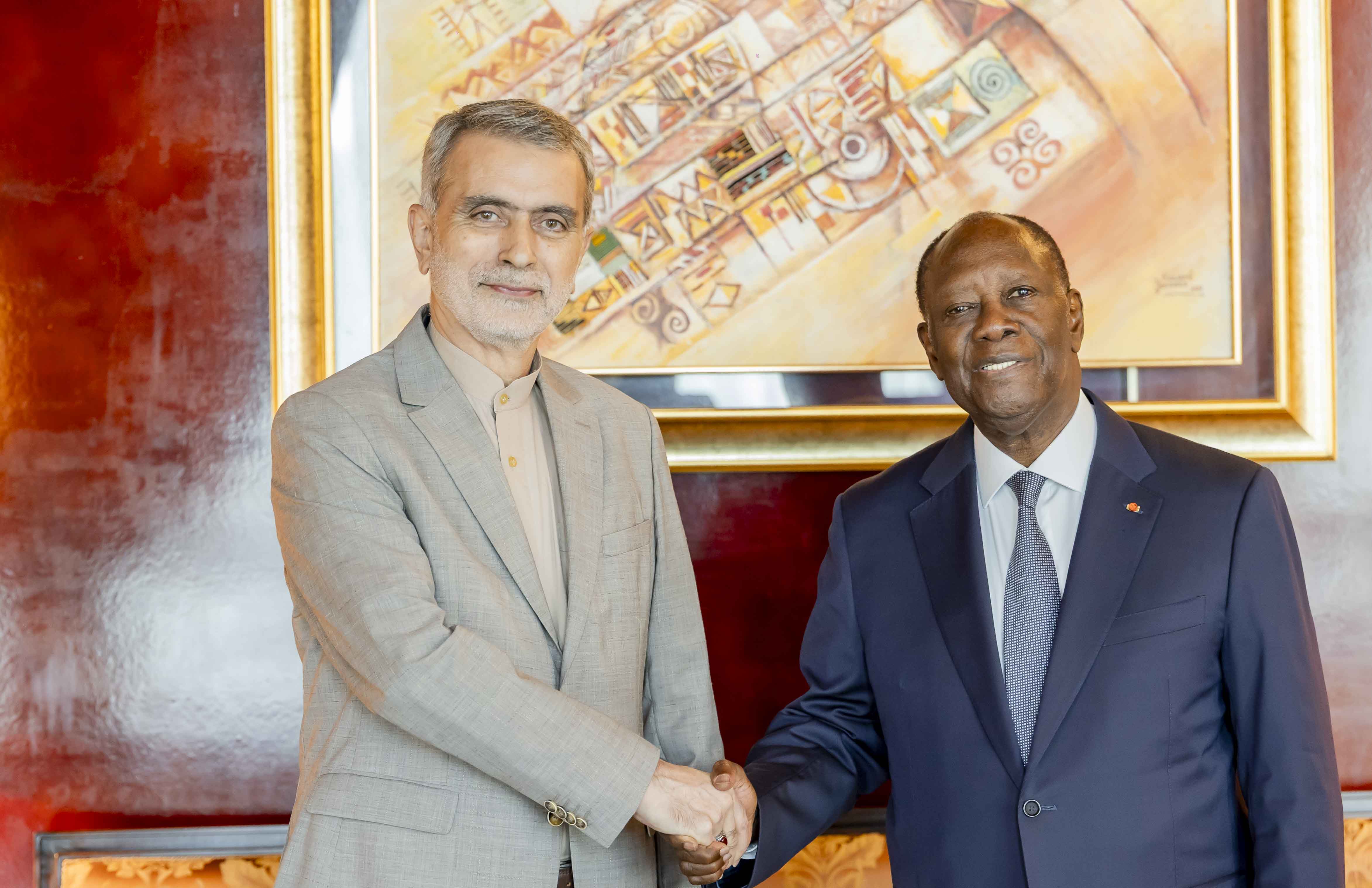Ouattara échange avec l’ambassadeur d’Iran sur la crise au Moyen-Orient