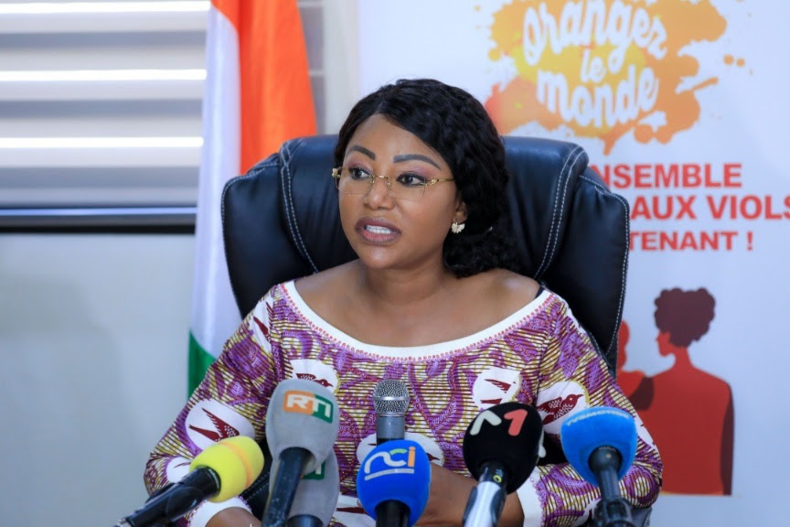 Côte d’Ivoire : le ministre de la Femme dénonce des propos calomnieux contre la Première dame