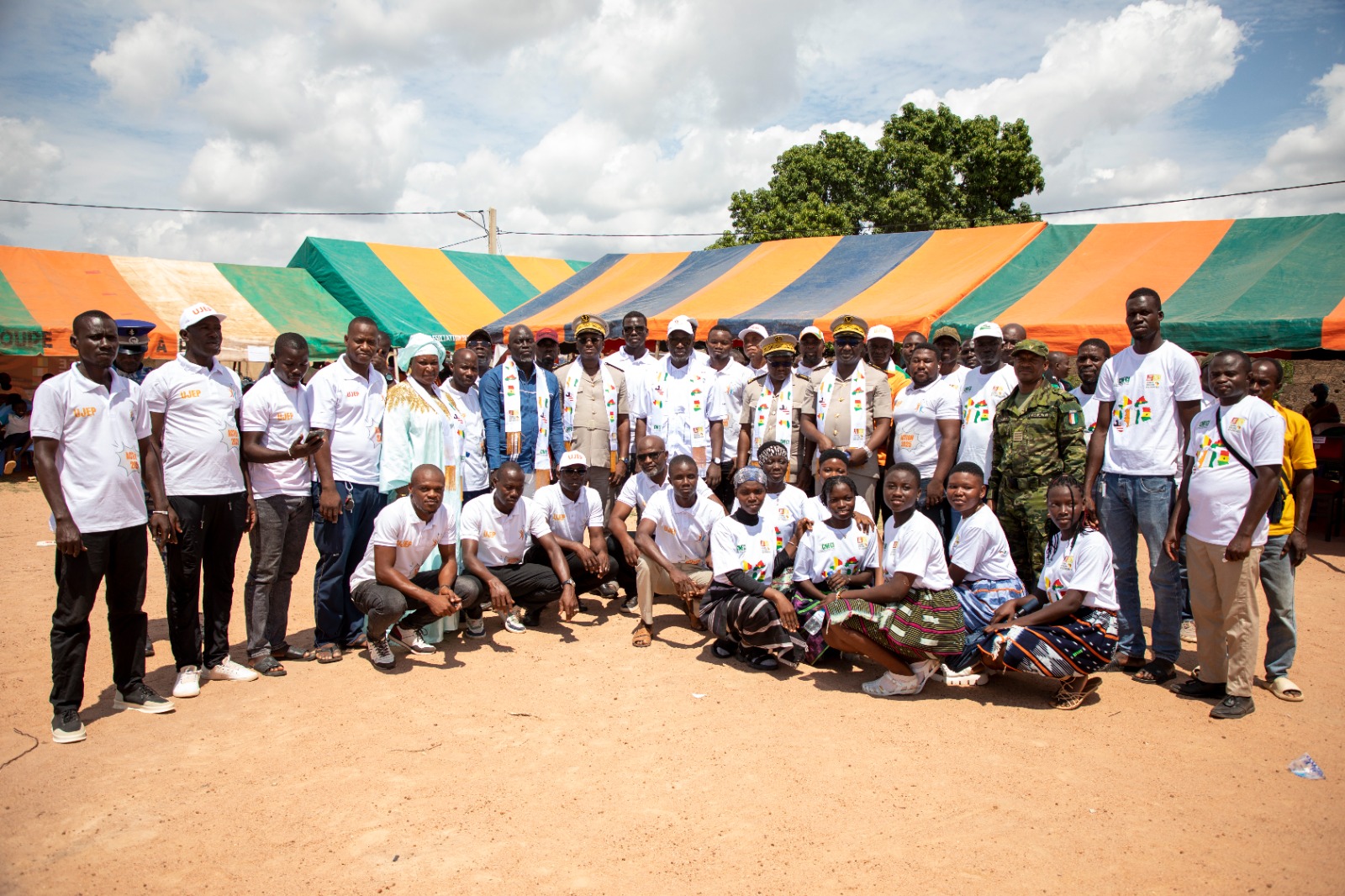 À Pogo, un champ communautaire "symbole" de l’unité entre Ivoiriens, Burkinabè et Maliens