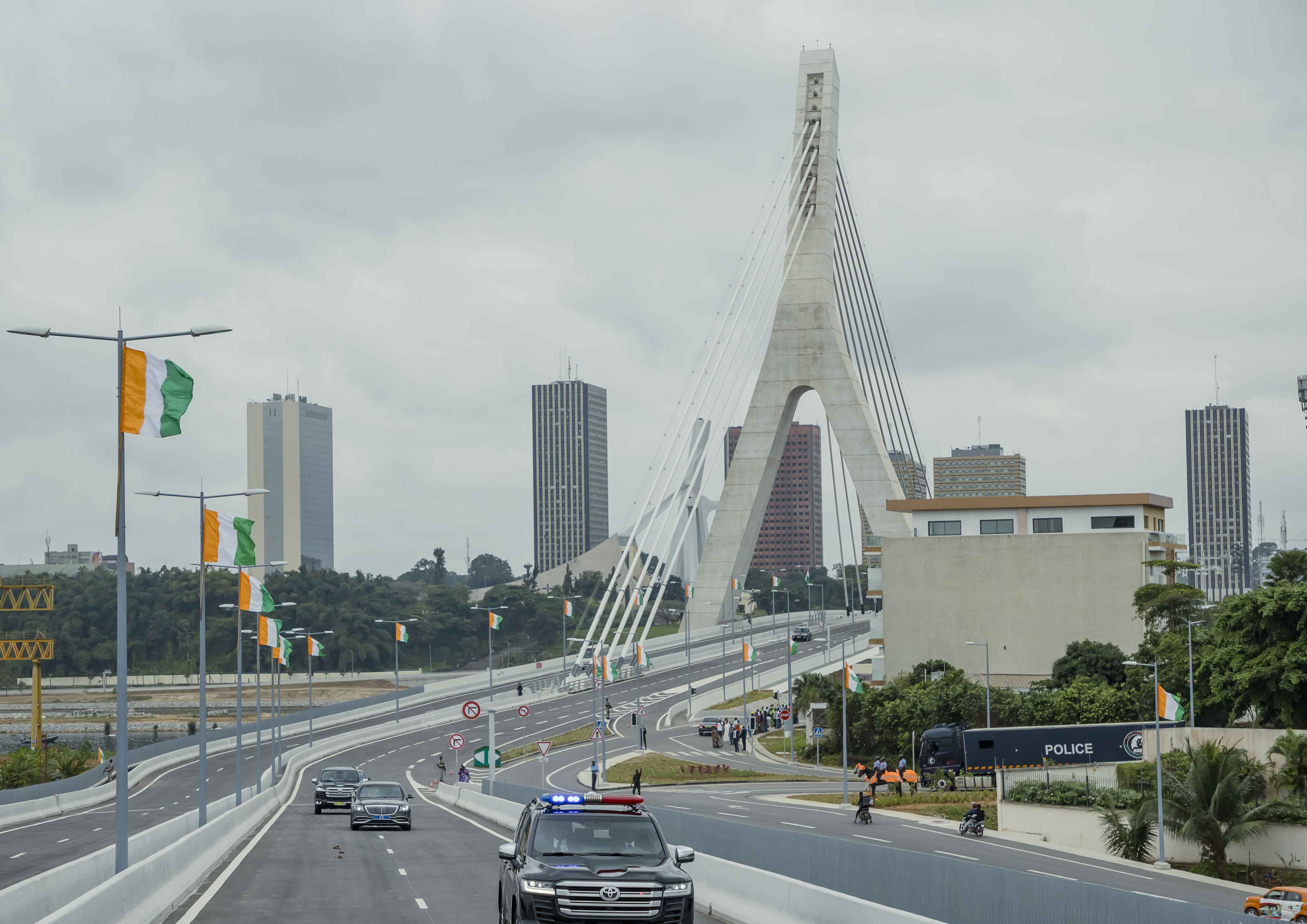 Le pont Alassane Ouattara, partiellement, fermé à la circulation