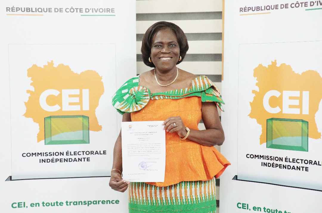 Côte d'Ivoire: Simone Ehivet appelle à des élections «propres et inclusives» après le dépôt de sa candidature