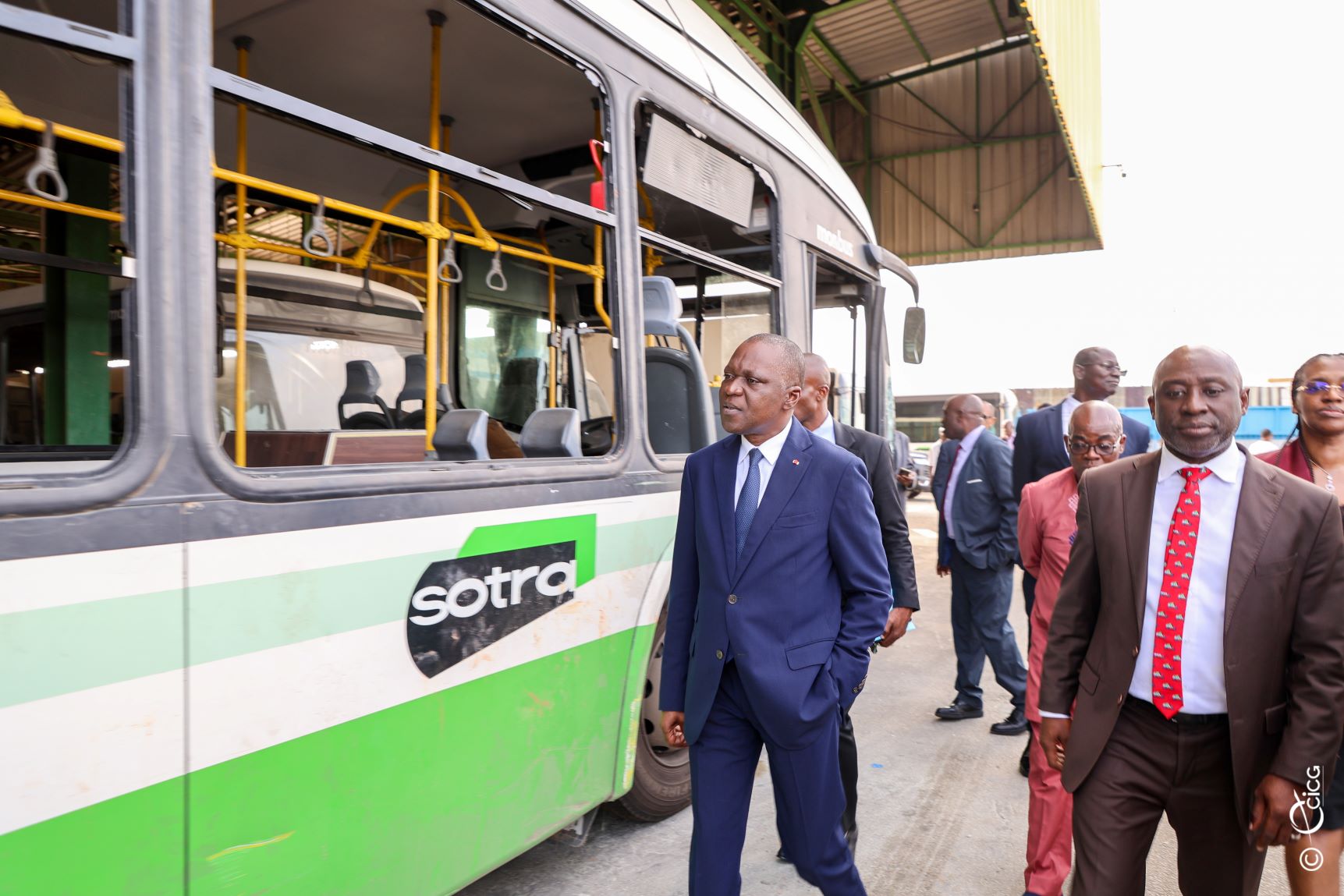 Côte d’Ivoire : plus de 600 bus de la Sotra immobilisés